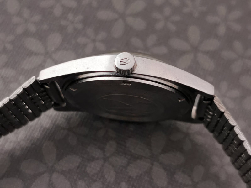 issued China Rail Sea-Gull  ST5 wristwatch crown